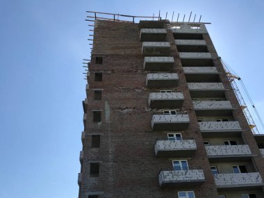 Site yapım aşamasında yeni evler ile oluşturma