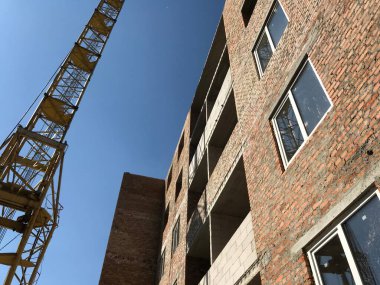 Site yapım aşamasında yeni evler ile oluşturma