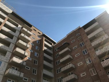 Site yapım aşamasında yeni evler ile oluşturma