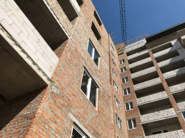 Site yapım aşamasında yeni evler ile oluşturma