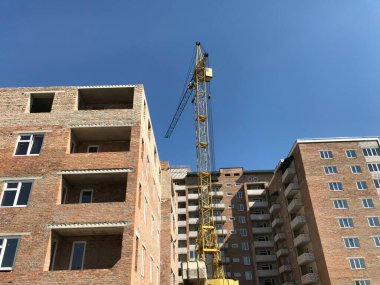 Site yapım aşamasında yeni evler ile oluşturma