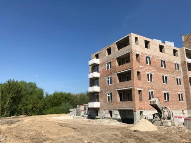 Site yapım aşamasında yeni evler ile oluşturma