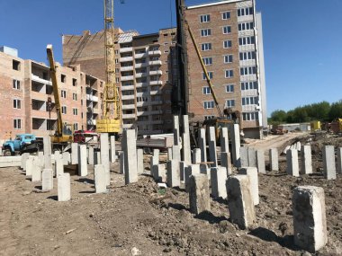 Site yapım aşamasında yeni evler ile oluşturma