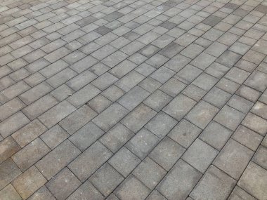 Değişik renklerde taş yontmalar, gündüz vakti yakın çekim. 