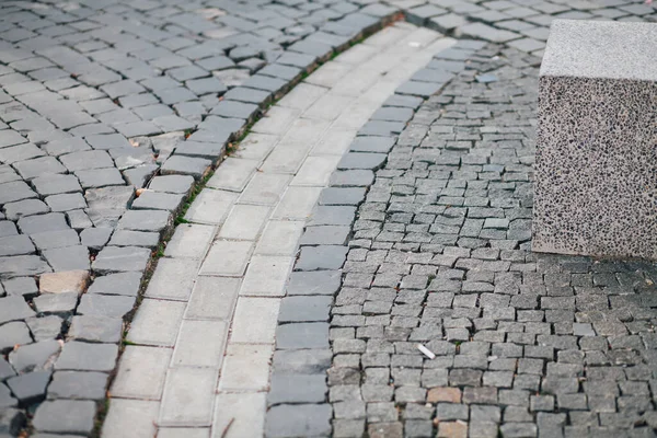 Geschachtelte Pflastersteine Verschiedenen Farben Schicken Garten Tagsüber — Stockfoto