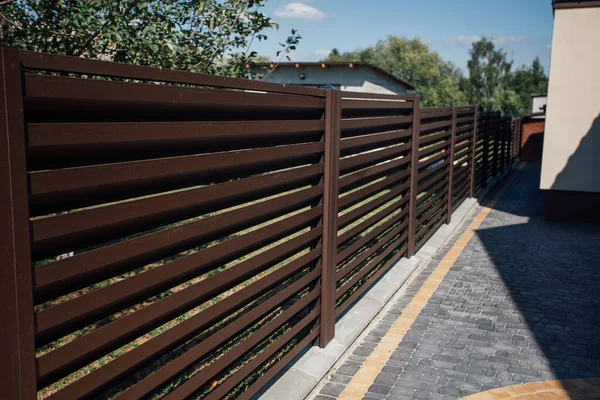 Part New Metal Fence — 스톡 사진