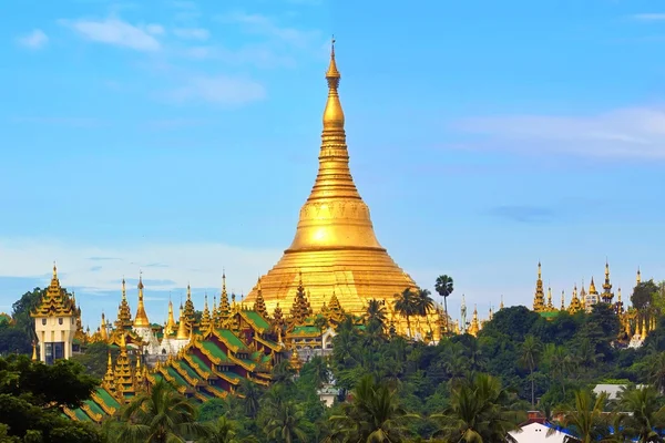 Pagode Shwedagon au Yagon, Myanmar — Photo