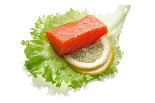 somon ve limon dilimi ile kompozisyon