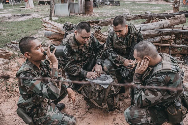 Equipe Soldado Exército Com Metralhadora Movendo Floresta Soldado Milícia Tailandesa — Fotografia de Stock