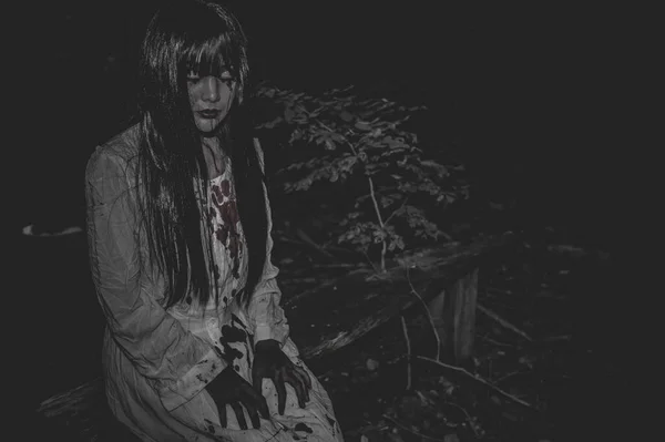 Portret Van Aziatische Vrouw Make Spook Gezicht Zombie Halloween Concept — Stockfoto