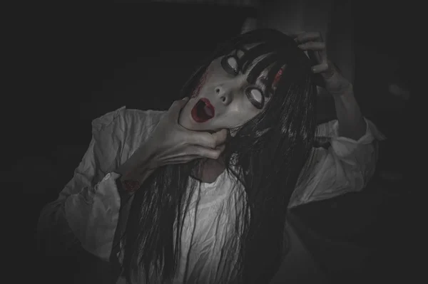 Portrait Femme Asiatique Maquillage Visage Fantôme Zombie Concept Halloween — Photo