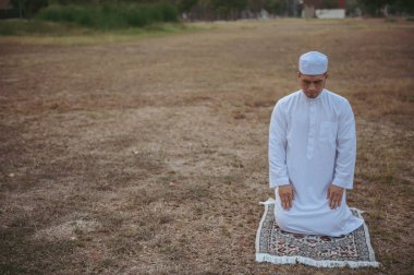 Asyalı İslamcı dua, Ramazan festivali konsepti