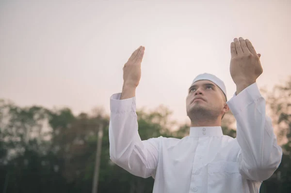 Islam Blanc Asiatique Priant Concept Festival Ramadan — Photo