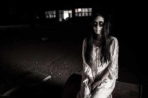 Portret Azjatki Makijażem Ducha Scena Grozy Koncepcja Halloween — Zdjęcie stockowe