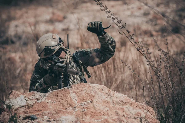 Különleges Alakulatok Katonái Sivatagban Thaiföldi Emberek Katona Gyalogos Járőr — Stock Fotó