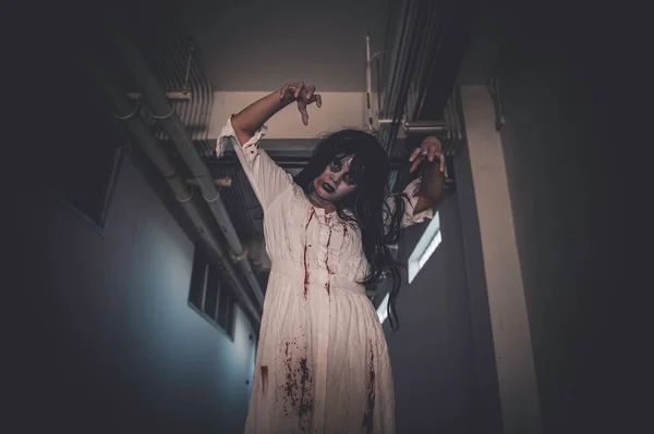 Portrait Asian Woman Make Ghost Face Zombie Halloween Concept — Stock Photo, Image