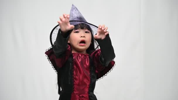 Portrait Petite Fille Asiatique Porter Costume Sorcière Concept Festival Halloween — Video