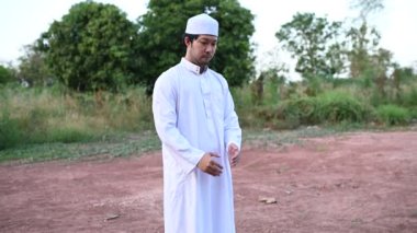 Asyalı Müslüman duası, Genç Müslüman namazı, Ramazan festivali konsepti