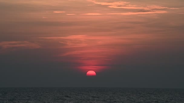 Piękny Zachód Słońca Nad Morzem — Wideo stockowe
