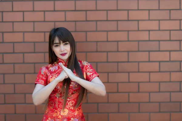 Porträt Schöne Asiatische Frau Cheongsam Kleid Thailänder Frohes Chinesisches Neujahrskonzept — Stockfoto