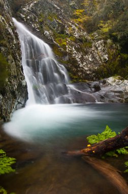 Mavi su kaynağı, Las Hurdes, Caceres, İspanya
