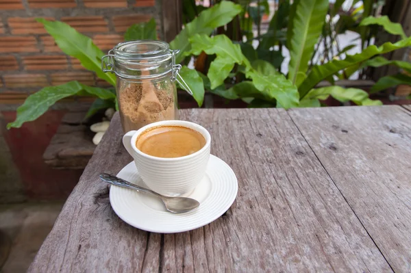 Het espresso på tabellen wood02 — Stockfoto