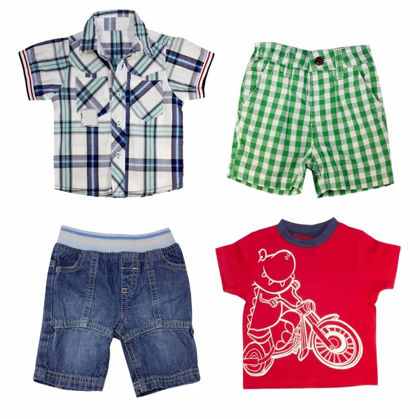 Collage van jongen kleding op wit wordt geïsoleerd. — Stockfoto