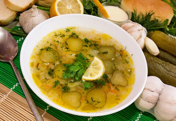 Rassolnik soup with salted cucumber. — Stock Photo, Image