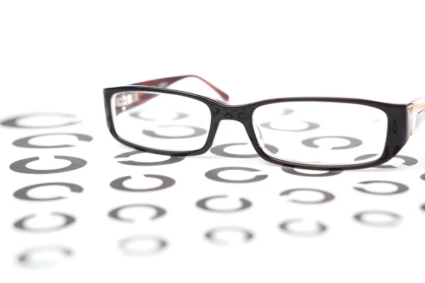 Brille auf Sehtest — Stockfoto