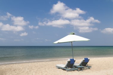 Deniz kenarında tatil