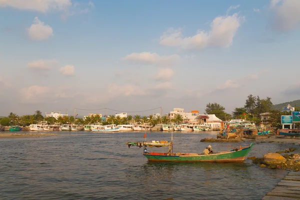 В порту Фу Куок, Вьетнам — стоковое фото