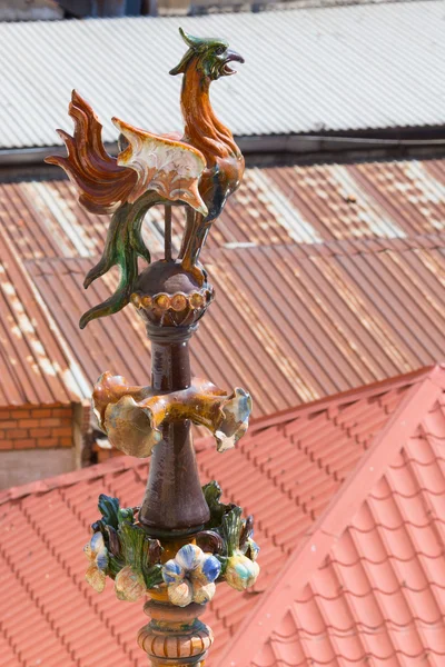 Gallo sul tetto — Foto Stock
