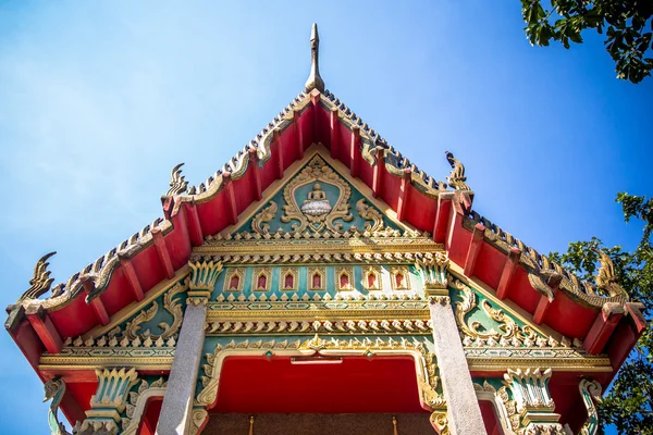 Antike Architektur am phra phutthabat Tempel, Thailand — Stockfoto