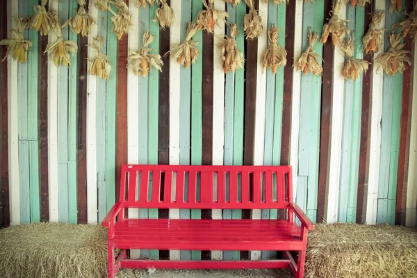 Krzesło Vintage czerwony — Zdjęcie stockowe