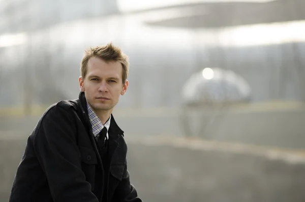 Genç başarılı iş adamı