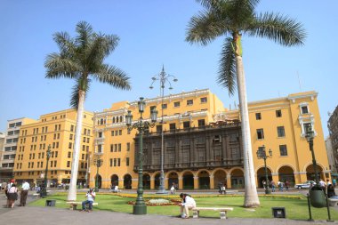 Plaza Belediye Başkanı Meydanı Sokak Sahnesi Etkileyici Koloni Binaları Grubu, Lima, Peru, Güney Amerika