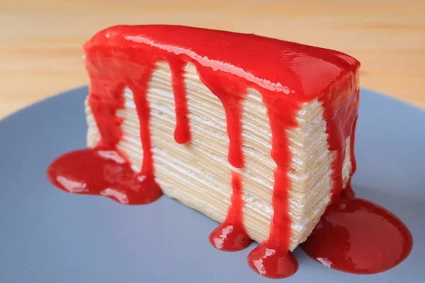 Closeup Slice Mouthwatering Vanilla Mille Crepe Cake Raspberry Sauce — Stock Photo, Image