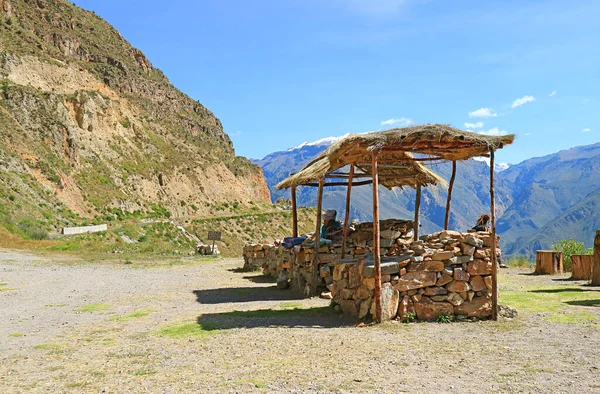 Scenic Viewpoint Colca Canyon Local Stall Peruvian Altiplano Arequipa Region — Stock Fotó