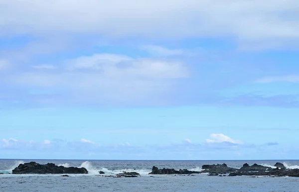 Pacific Ocean Vibrant Blue Sky View Easter Island Chile South — Fotografia de Stock