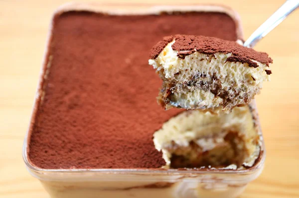 Closeup Spoon Scooping Delectable Tiramisu — Stockfoto