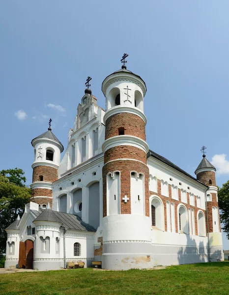 La iglesia-fortaleza, Murovanka, región de Grodno, Bielorrusia — Foto de Stock