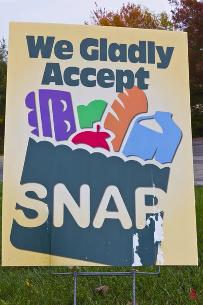 We Gladly Accept SNAP — Stock Photo, Image