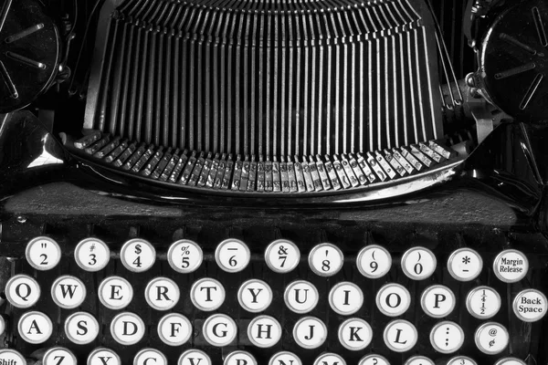 Máquina de escrever antiga X — Fotografia de Stock