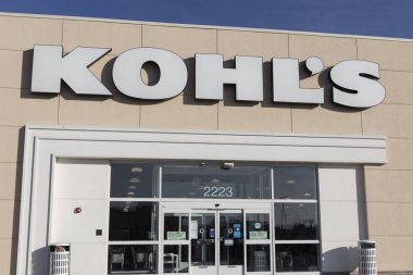 Greenfield - Aralık 2020: Kohl 'un Perakende Dükkanı. Kohl, Amazon dönüşlerini bedavaya kabul ediyor..