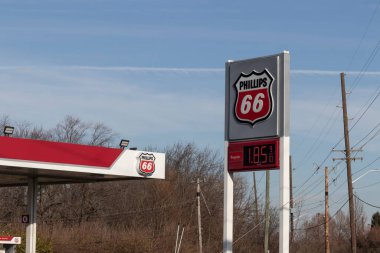 Indianapolis - Aralık 2020 civarı Phillips 66. Phillips 66 bir Amerikan enerji şirketi ve bağımsız bir petrol rafinerisidir..