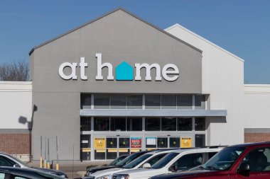 Beavercreek - Kasım 2021: Home Perakende Mağazası. Ev 'de ev ve mevsimlik dekorasyon ürünleri ve diğer konut iyileştirme ürünleri sunulmaktadır..