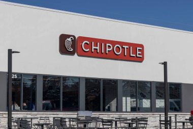 Moraine - Kasım 2021: Chipotle Meksika Lokantası. Chipotle, burrito ve taco kasesi restoranları zinciri..