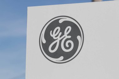 Cincinnati - Aralık 2021: GE Motor Hizmetleri Fabrikası. General Electric havacılığa odaklanmak için üç şirkete ayrılacak..