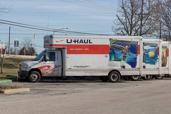 Lafayette - Aralık 2021: U-Haul Nakliye Aracı Kiralama Konumu. U-Haul taşınma ve depolama çözümleri sunuyor.