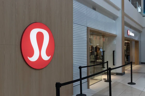 Indianapolis Circa December 2021 Lululemon Athletica Retail Mall Location Lululemon — Stockfoto